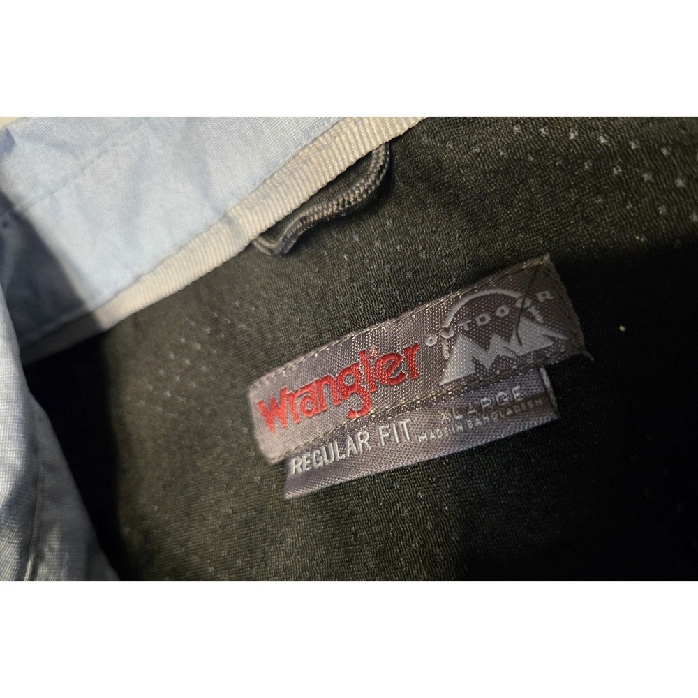 Wrangler Outdoor Series Mens‎ XL Blue Regular Fit Performance Button Up Shirt - Picture 3 of 9